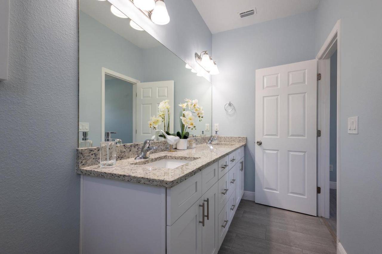 Chestnut Luxury Villas #3 Tampa Exterior photo